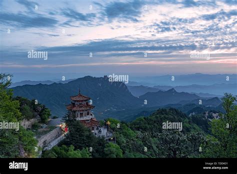 Baiyun Mountain Scenic Area Enchanting Views and Serene Hiking Trails!