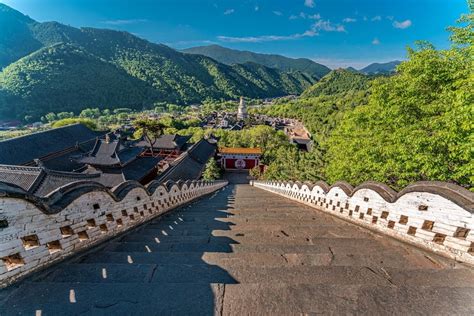 Qingyuan Luofu Shan – Mystiska berg och storslagen natur!