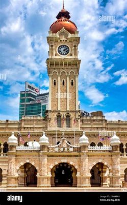 Sultan Abdul Samad Building: En Splendid Kolonial Pärla i Hjärtat av Kuala Lumpur!