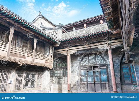 Wang Family Courtyard: Ett Historiskt Mästerverk och En Blick In i Kinas Förflutna!