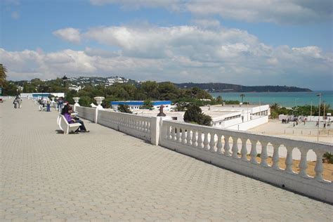 Zeytinburnu Sahili – En pittoresk strandpromenad med en avslappnad atmosfär!